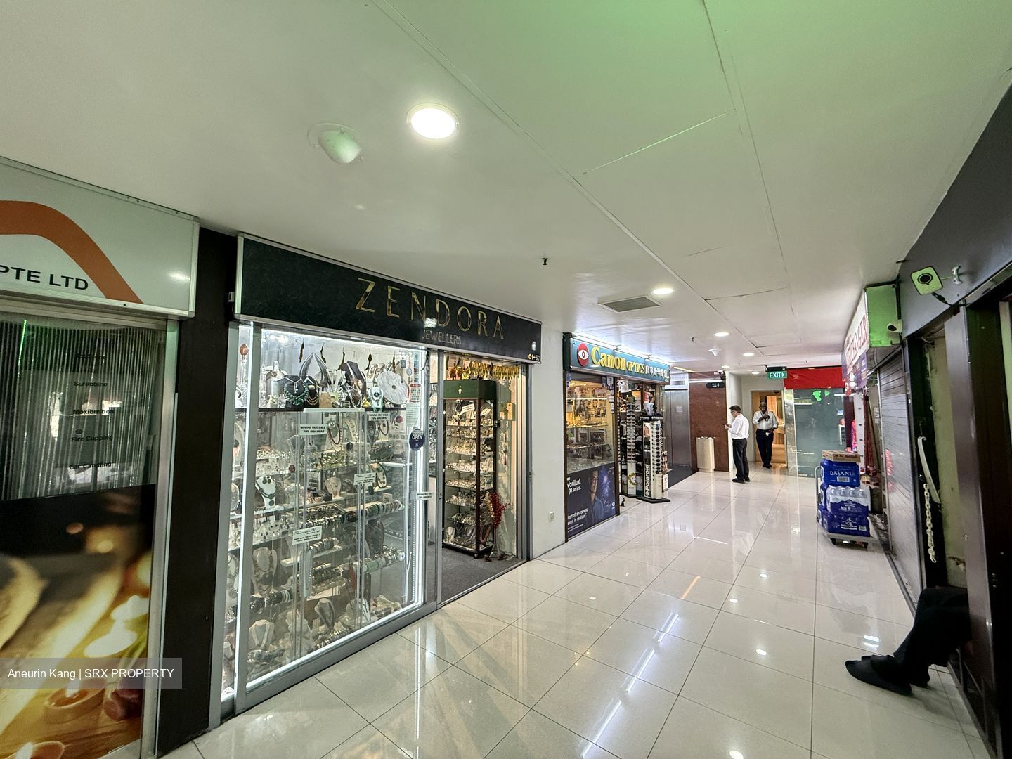 Orchard Plaza (D9), Retail #567742031